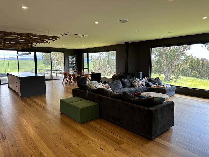 Taradale Luxury Escape - Pool & Spa - 186 Acres - カスルメーン