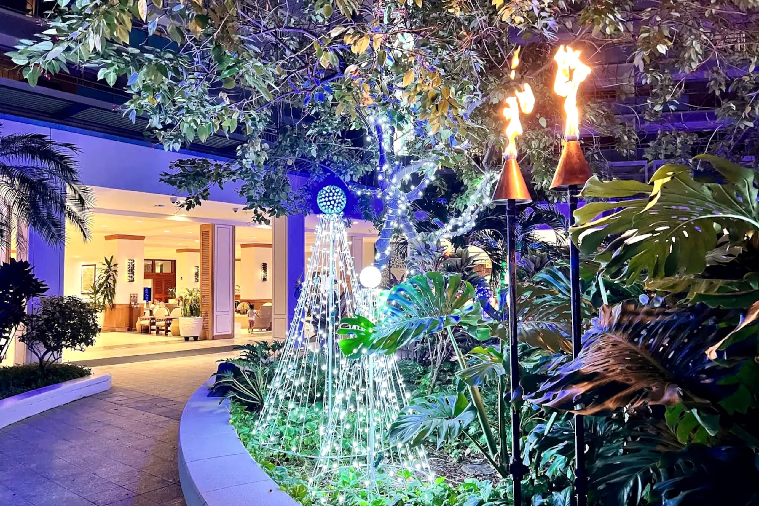 Hotel in Honolulu · ★4.8 · 1 bedroom · 3 beds · 1 private bath - Image 35