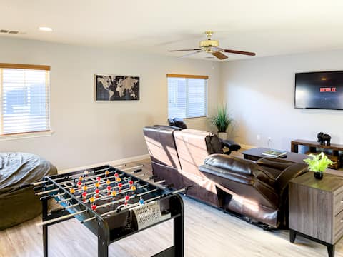 Spacious Newly Renovated w Foosball | Honest Homes