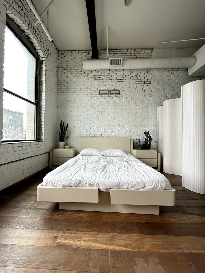 Cozy Loft in Arts District DTLA Apartments for Rent in Los Angeles