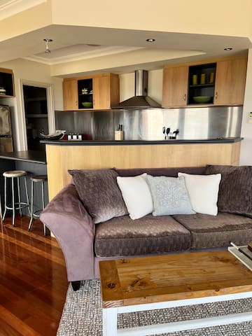 Sunset over the ocean gallery image 3