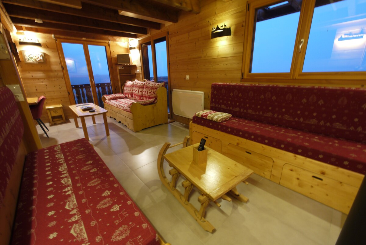 Top performing Airbnb: La Trouvaille Cottage in Thollon Les Mémises