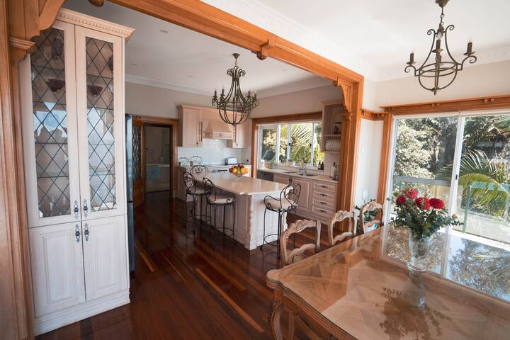 Coogee Castaway gallery image 3