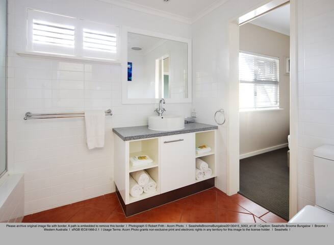 3 Bedroom Bungalow gallery image 3