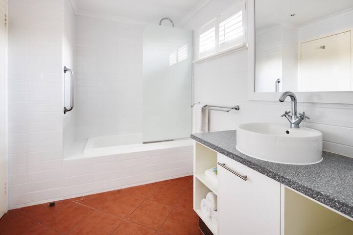 3 Bedroom Bungalow gallery image 4