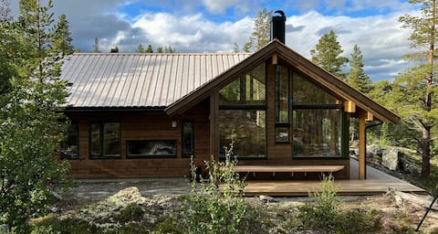 Popular Airbnb listing: Jotunheimen - 15 minutes from Gjende and Besseggen. in Vågå