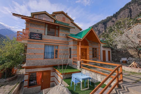 5 Bedroom with attached bathroom