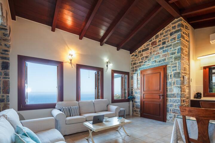 Villa Lygaria, 2 BD, 2 BA, private infinity pool gallery image 5