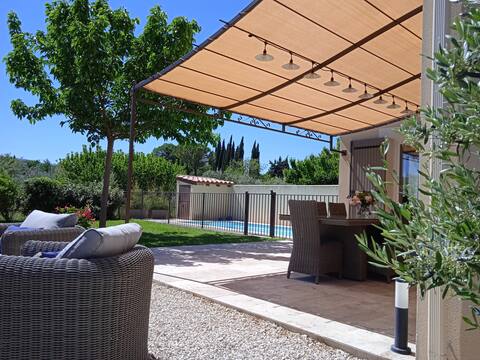 L'Oustau de l 'Amourié, rated 3 stars (Provence)