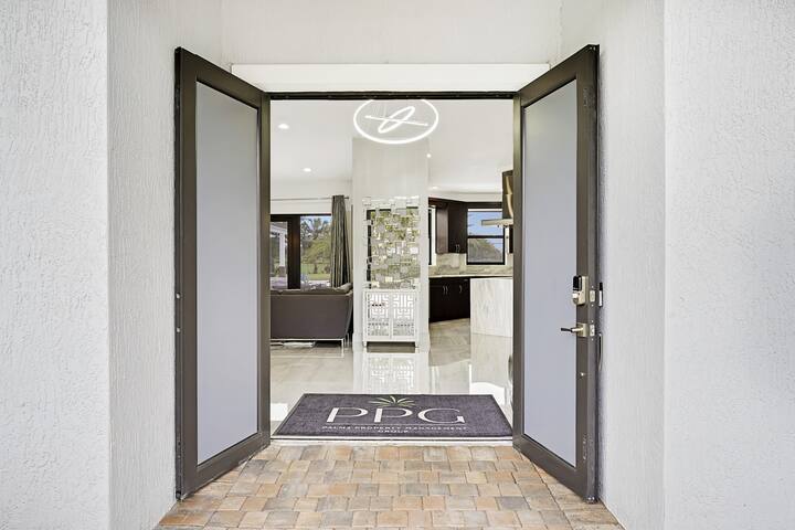 NEW Fort Lauderdale Paradise Getaway! gallery image 4