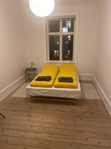 Stor privat lejlighed centralt i København gallery image 3