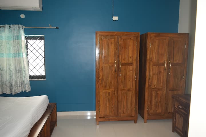 غرفة النوم 1