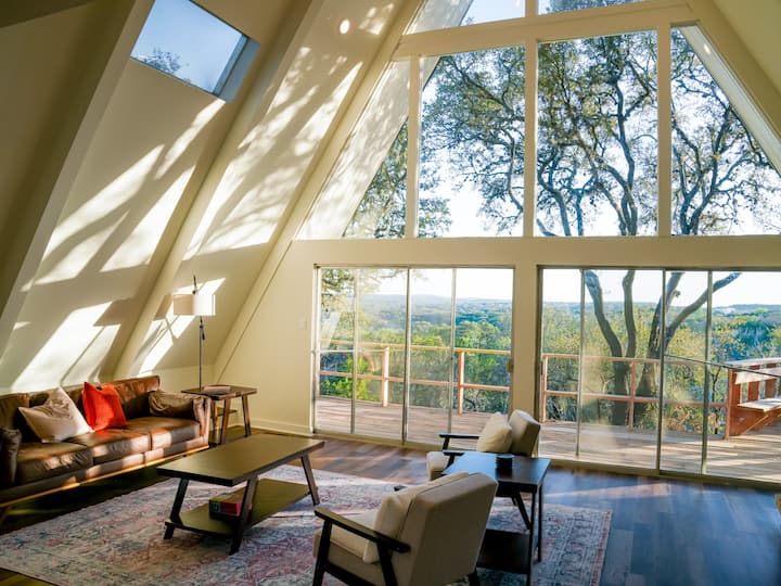 A-frame Near Canyon Lake With Hill Country Views - Canyon Lake, TX