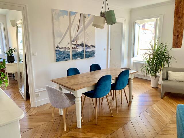 Vue Place des Terreaux gallery image 5