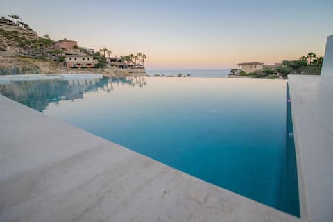 Popular Airbnb listing: Breathtaking Palmilla Villa, Ocean Views & Pool! in San José Del Cabo