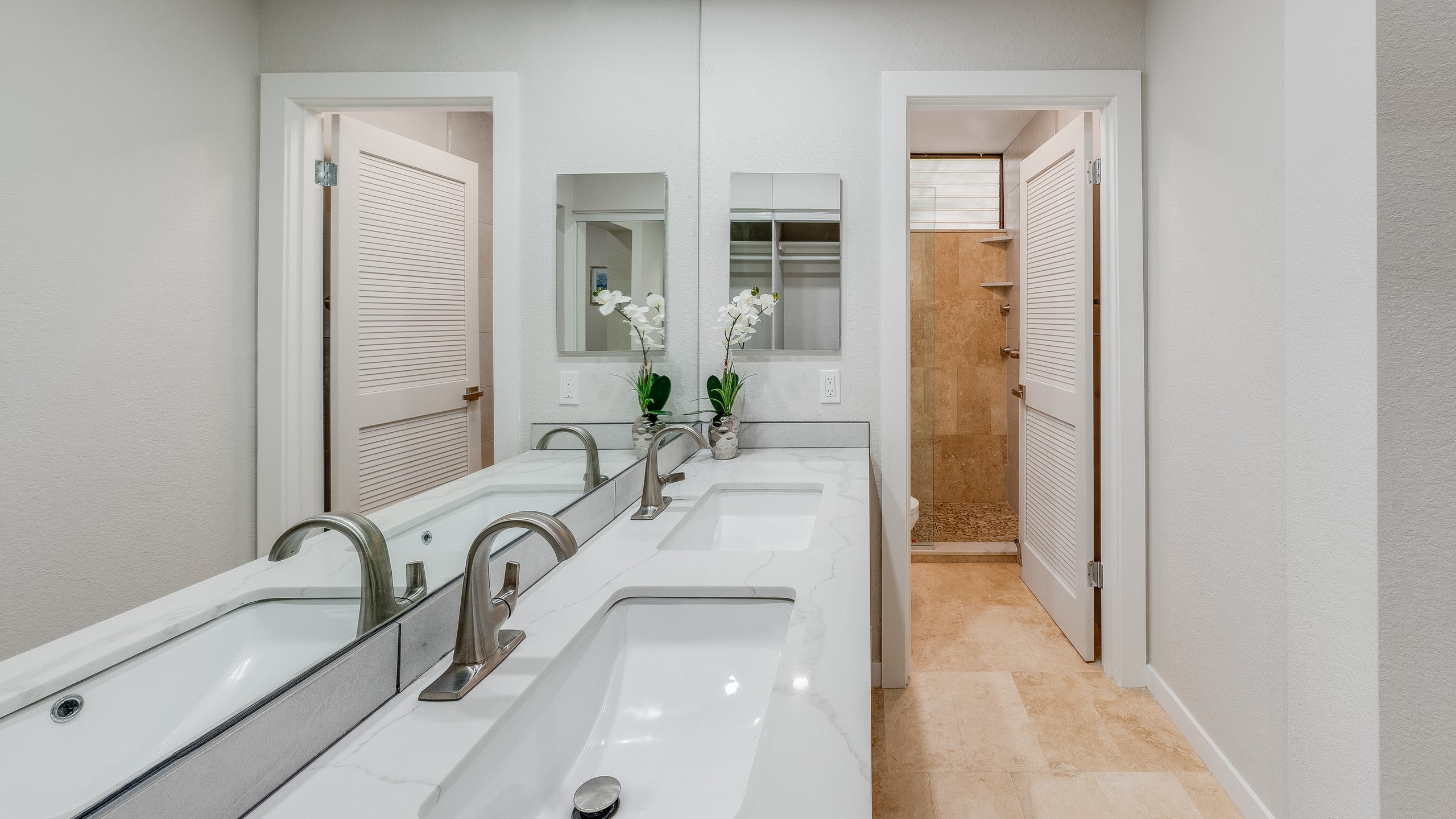 Condo in Wailea · ★4.92 · 1 bedroom · 2 beds · 2 baths - Image 15