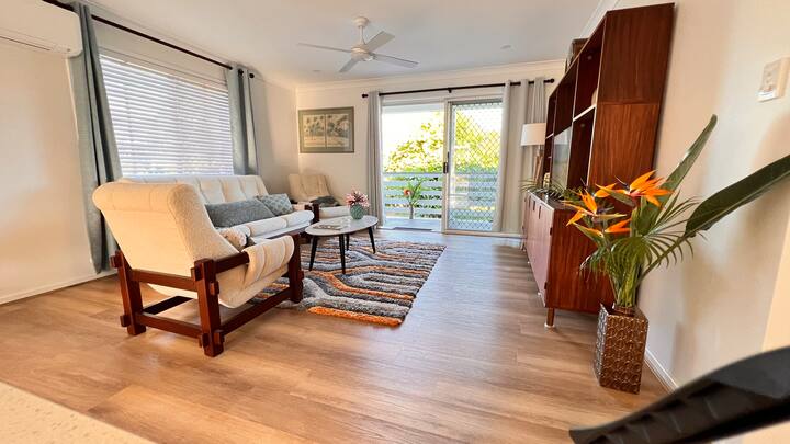 Absolute Beachfront, Corner Todd Ave And Kean St. - Yeppoon
