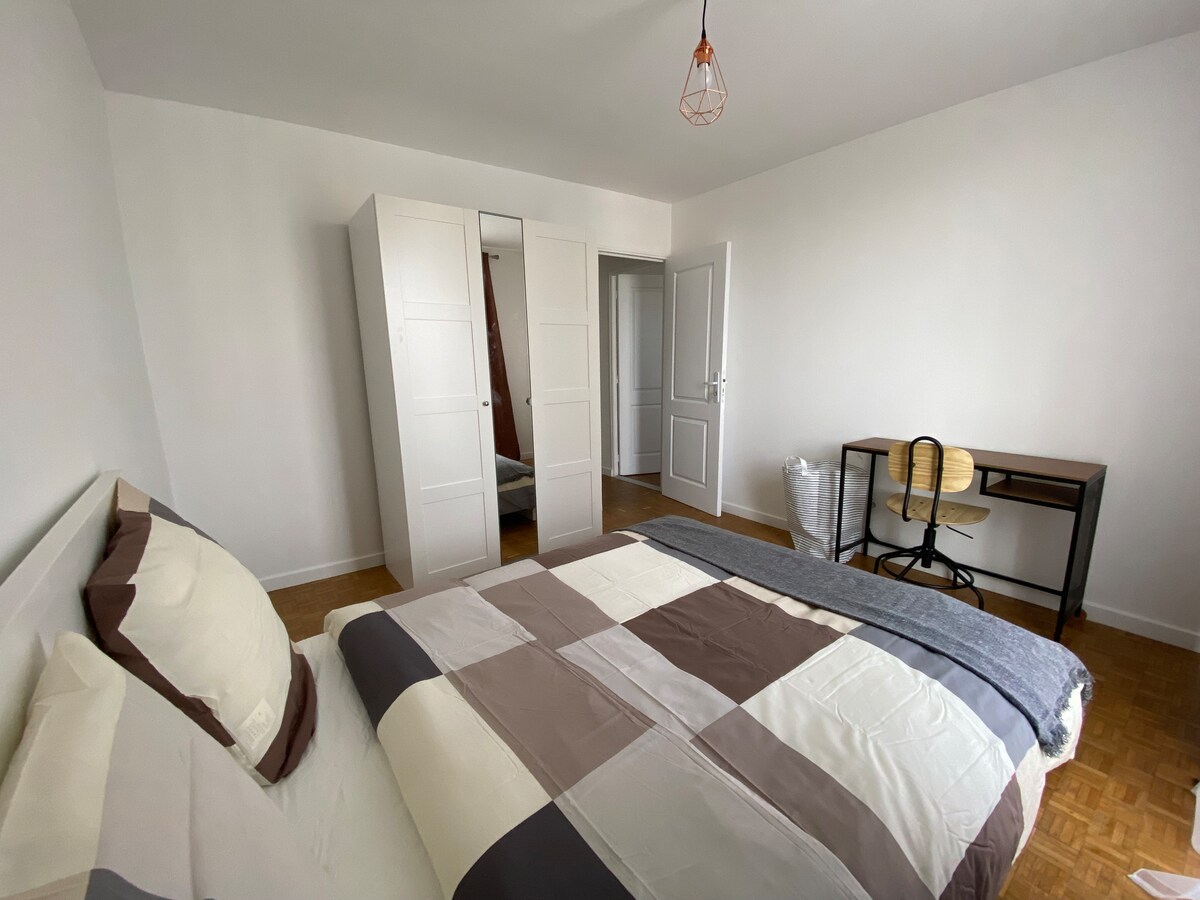 Successful Airbnb property: 3-bedroom apartment in épinay Sur Seine