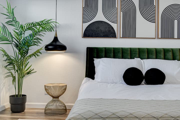 Lux 7br/4.5ba - Private Vegas Retreat W/ Pool, Spa - 헨더슨
