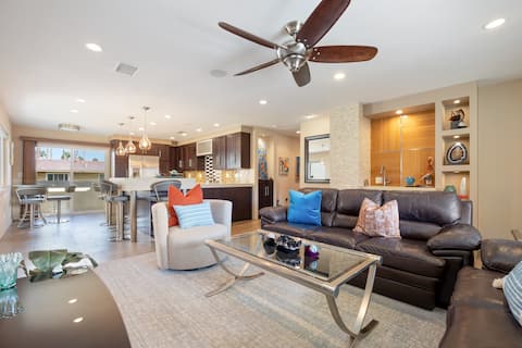 Top Airbnb: Artist's penthouse in California