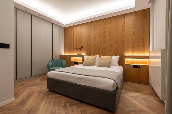 Phaedrus Living: Luxury Penthouse Ploutarchou gallery image 3