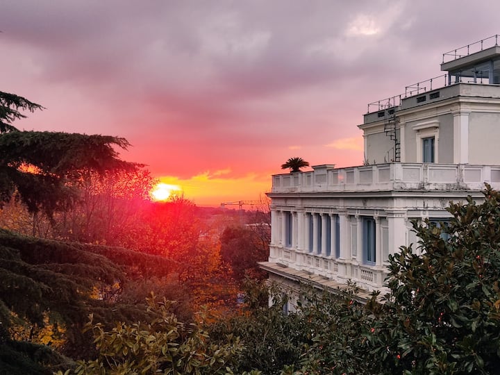 Exclusive Penthouse with 360° View of Rome
