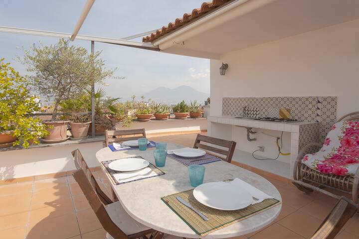 Penthouse with amazing terraces gallery image 4