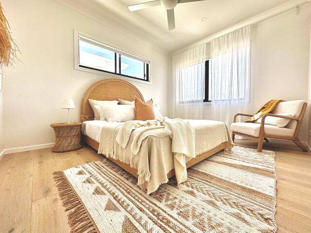 Salt Beach Haven gallery image 4