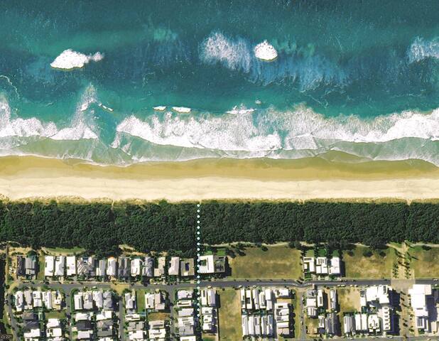 Salt Beach Haven gallery image 2