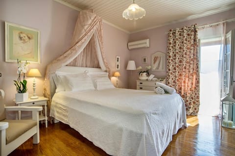 Top Airbnb: Vintage House Gaios center in Περιφερειακή Ενότητα Κέρκυρας