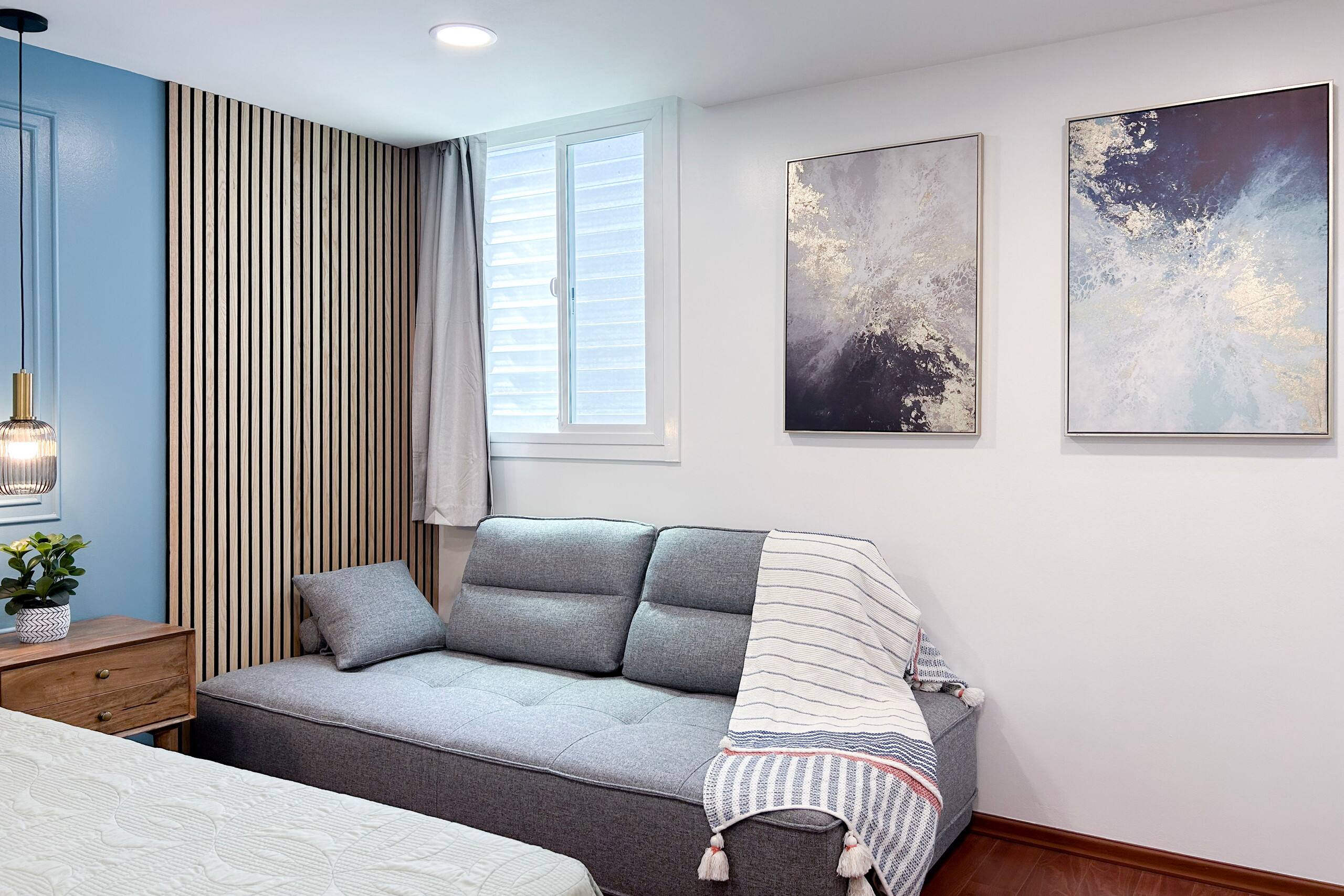 Condo in Honolulu · ★4.93 · 2 bedrooms · 5 beds · 2 private baths - Image 17