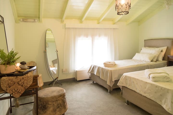 Chumba hiki cha kulala - chaguo la kitanda 1 cha mara mbili au single 2