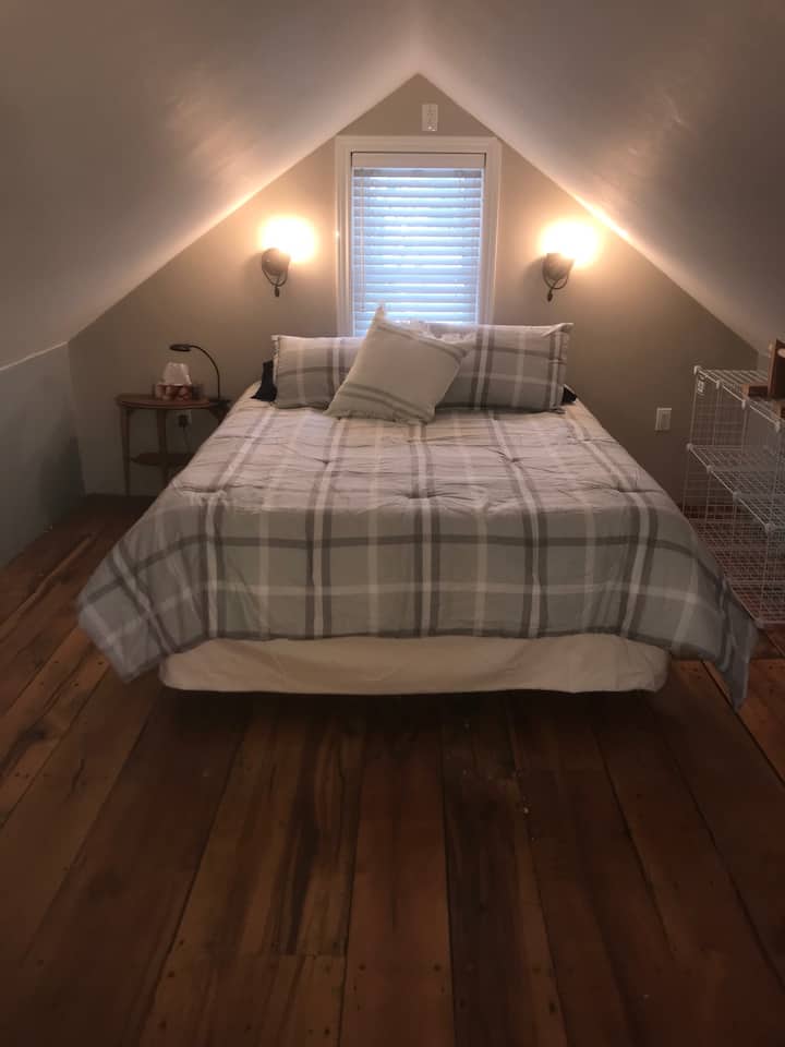 Chalet in Kimberley Cabins for Rent in Grey County, Ontario, Canada