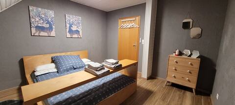 Cosy Little Apartment Near Everything