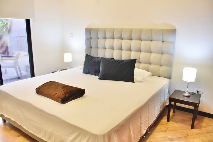 საძინებელი 1