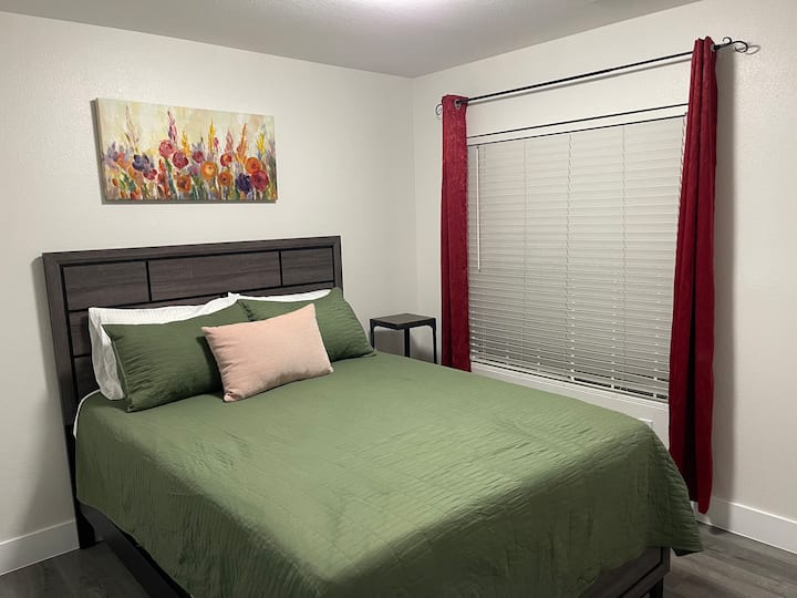 غرفة النوم 2