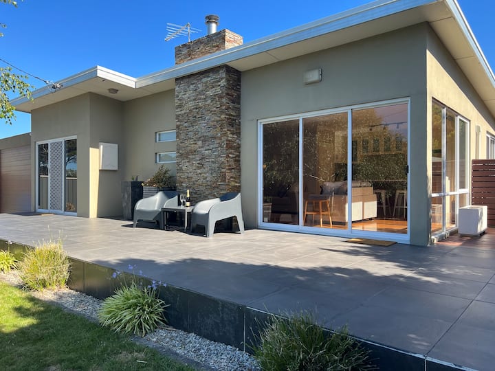 Hawley Beach Holiday Rentals & Homes Tasmania, Australia Airbnb