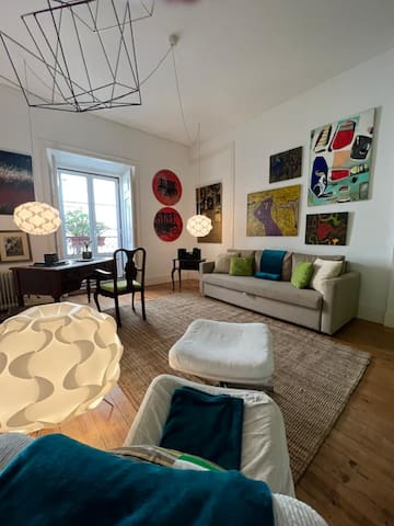 2 bedroom apartment in Lisbon with garden view