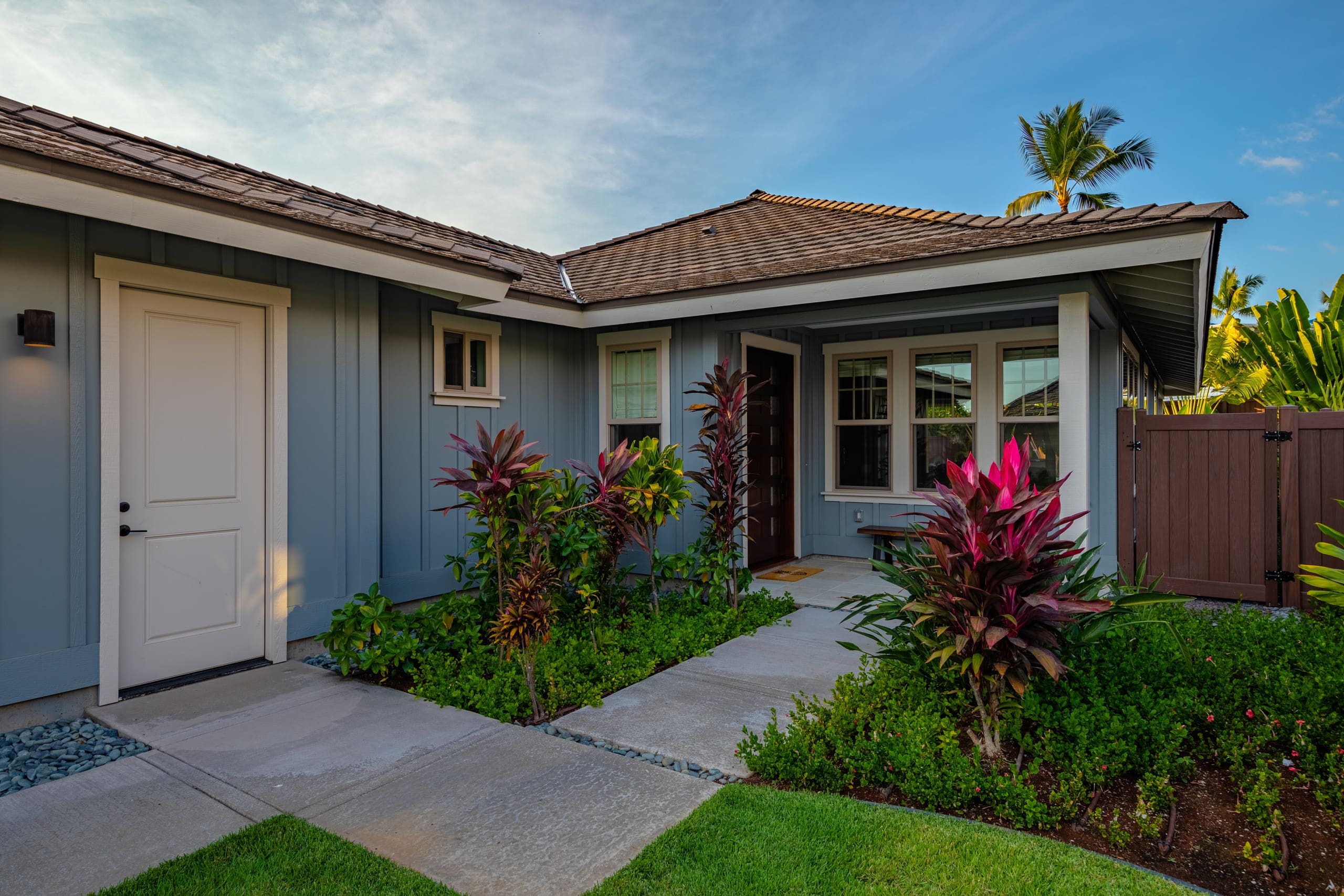 Home in Kailua-Kona · ★5.0 · 3 bedrooms · 3 beds · 2.5 baths - Image 25