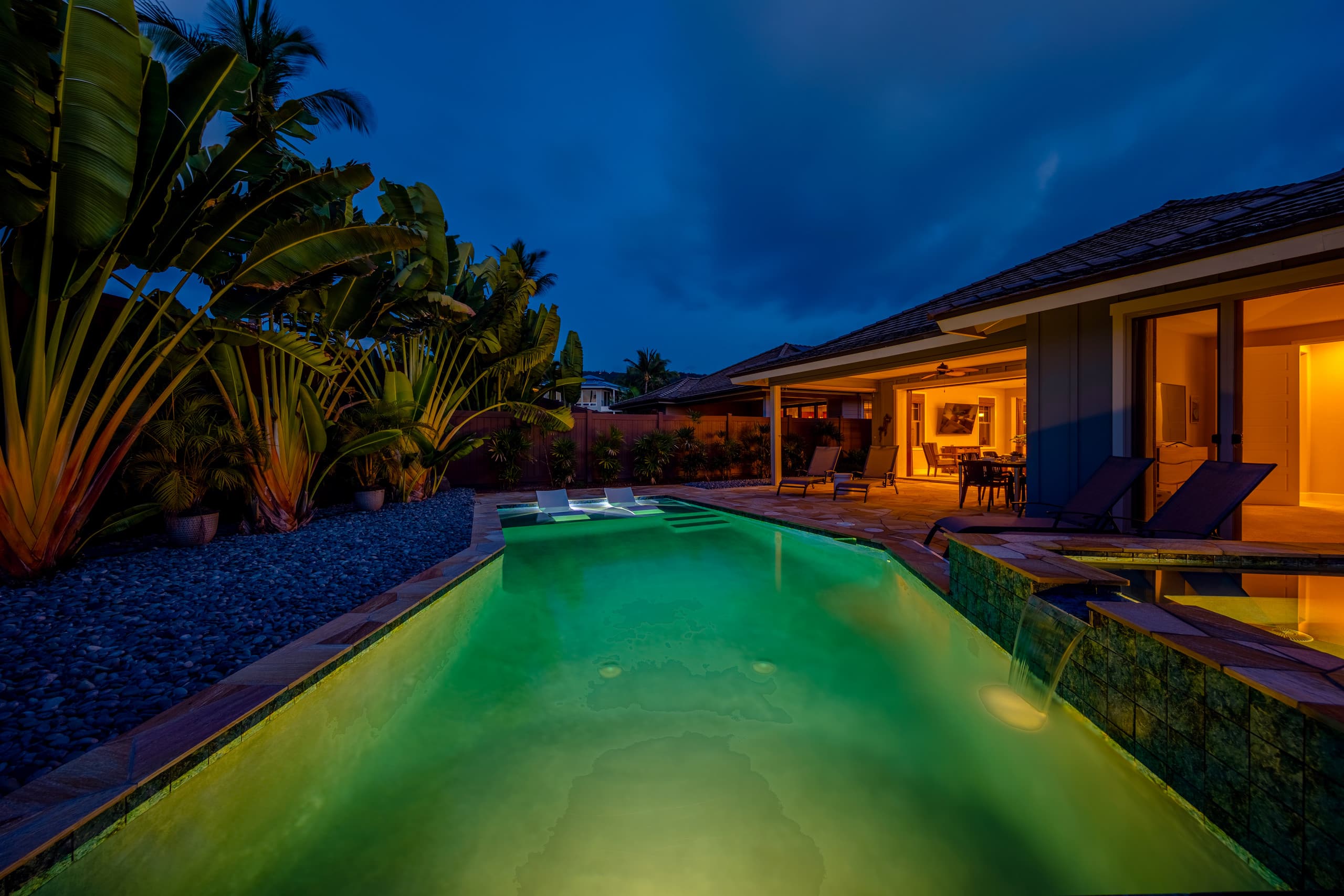 Home in Kailua-Kona · ★5.0 · 3 bedrooms · 3 beds · 2.5 baths - Image 20