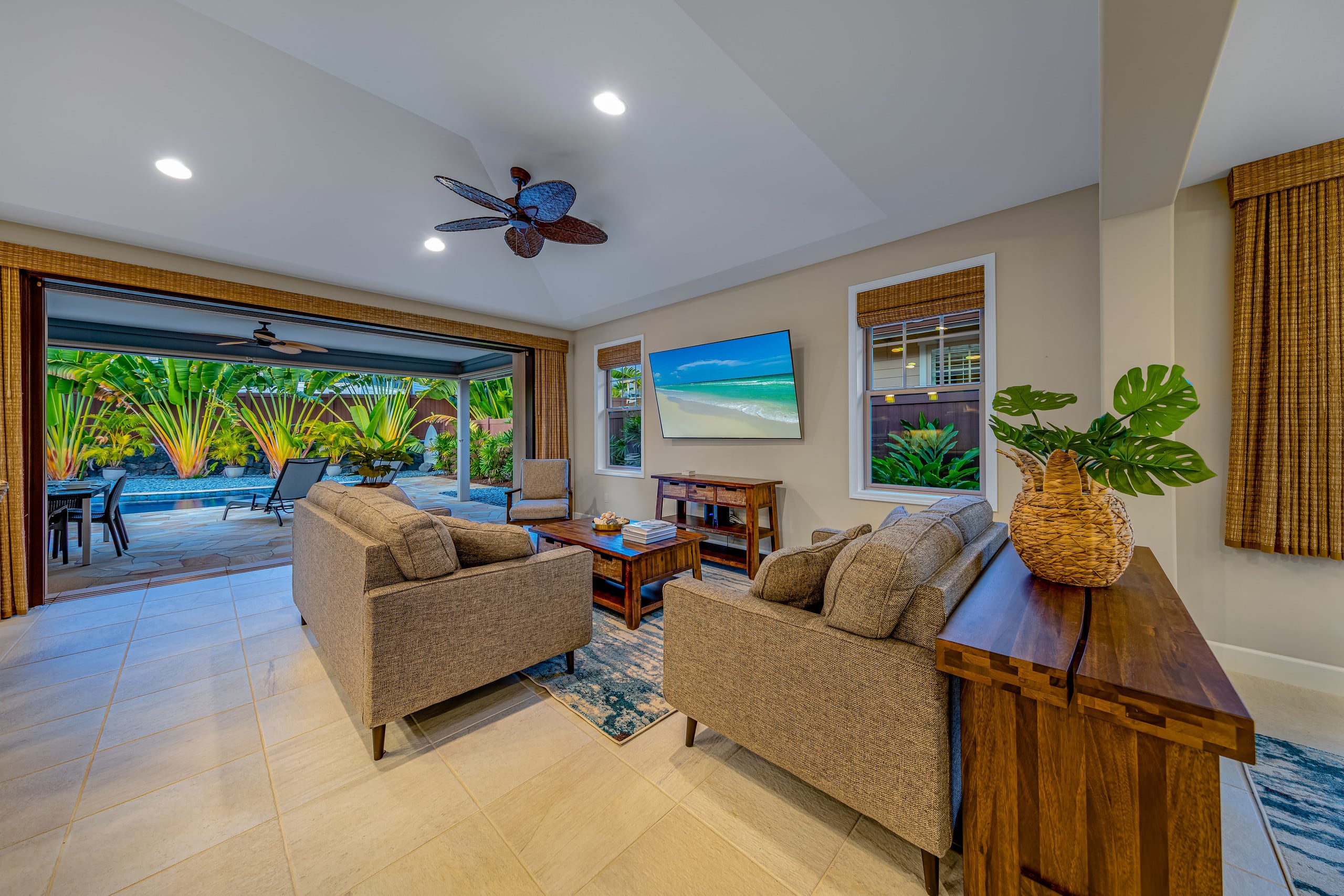 Home in Kailua-Kona · ★5.0 · 3 bedrooms · 3 beds · 2.5 baths - Image 1