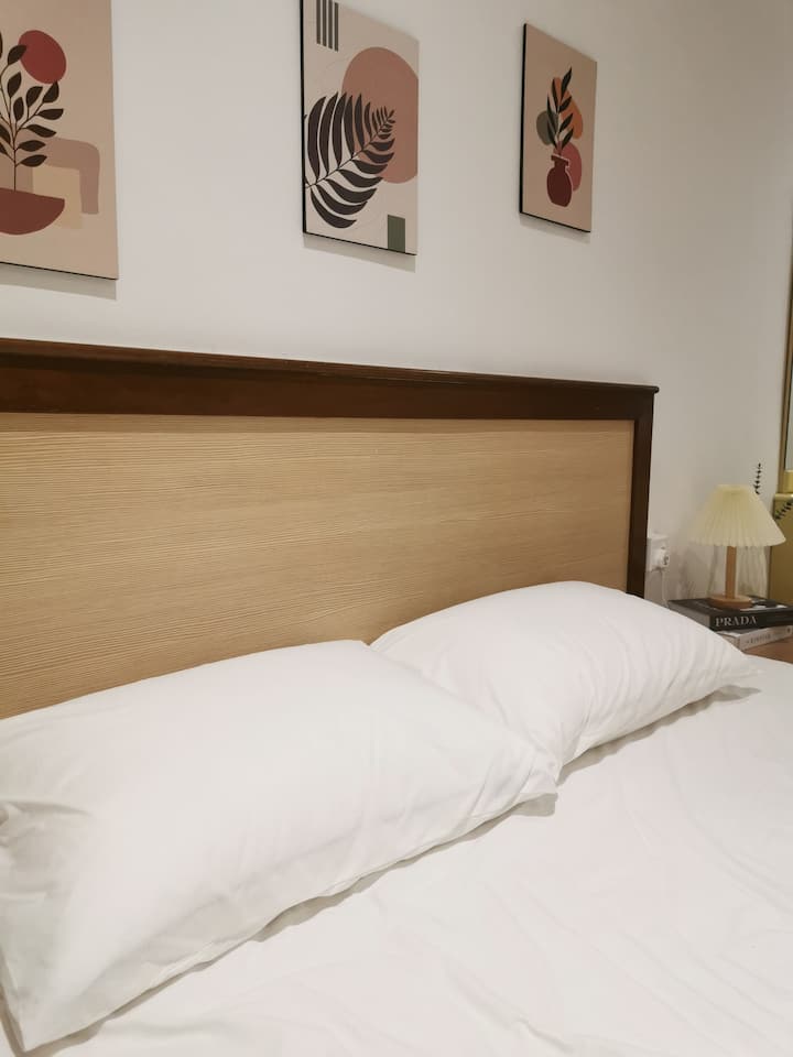 Спалня 2 : 1 голямо двойно легло