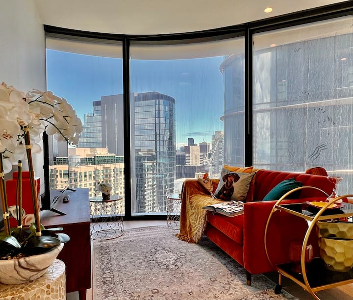 Luxury Apt Over Premier End of Melbourne City Apartments for Rent in