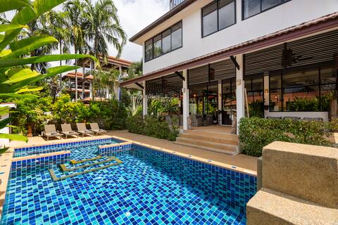 Malee Beach Pool Villa B1, Koh Lanta, Krabi