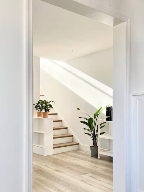 Cozy renovated 3bed White Plains Home