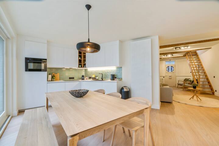 Stijlvol verblijf in rustig &centraal Gent Centrum gallery image 3