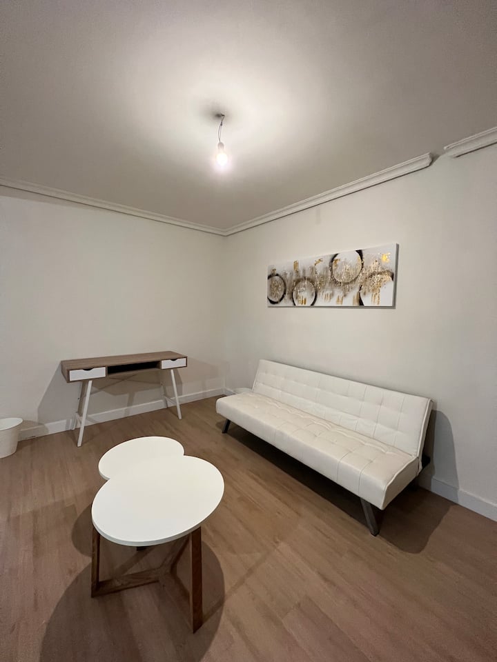 Spacious apartment in the center of Vigo Apartments for Rent in Vigo