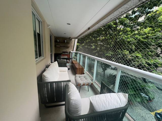 Duas suítes e churrasqueira gallery image 4