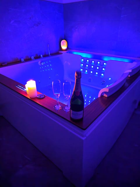 Loft le Chic jacuzzi 