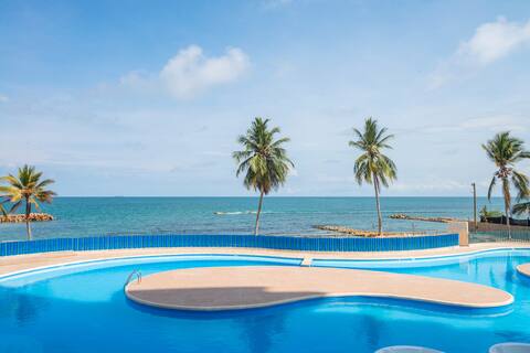 Magico Apartamento Front on the Sea 4 Rooms